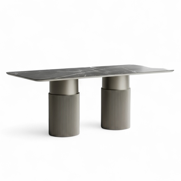 obedennyj-stol-aliva