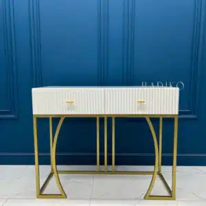 konsolnyj-stol-glossy-versal-3