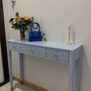 konsolnyj-stol-safi-2