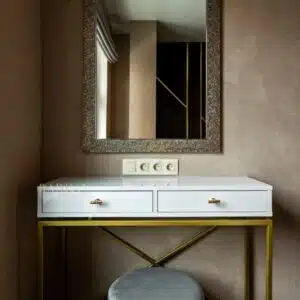 konsolnyj-stol-white-3