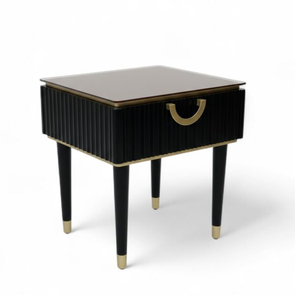 prikrovatnaya-tumba-grasia-4