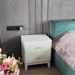 prikrovatnaya-tumba-lili-vp